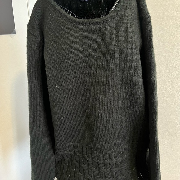 Derek Heart black sweater - Picture 3 of 3